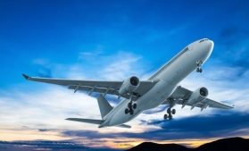 IATA a revizuit în creștere estimările de profit pentru industria aeriană în 2024