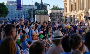 Weekendul 20-21 iulie | Evenimentul „Străzi Deschise - București, Promenadă urbană” – plimbări pietonale și spectacole de teatru pe Calea Victoriei