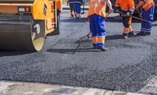 CNAIR: Lucrările de refacere a asfaltului pe Podul Brăila au început și vor dura până la 31 august
