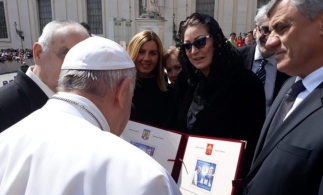 Emisiune de mărci poştale „România-Vatican 2019. Vizita Apostolică a Papei Francisc în România”