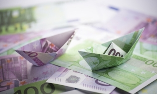 În iulie 2019, soldul creditului neguvernamental s-a majorat cu 7,9%, iar depozitele rezidenţilor cu 8,8%, faţă de iulie 2018