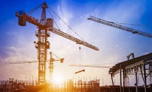 Volumul lucrărilor de construcţii, serie brută, a crescut cu 27,7% în primele zece luni