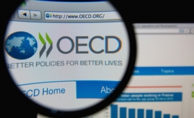 OECD: Produsele contrafăcute reprezintă 3,3% din comerţul global şi continuă să crească