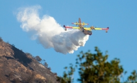 UE creează flota inițială de aeronave de combatere a incendiilor pentru următorul sezon de incendii forestiere