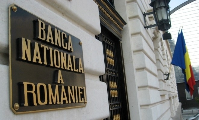 Raport BNR: Disciplina scăzută la plată, nivelul redus al intermedierii financiare și problema demografică, vulnerabilități ale economiei