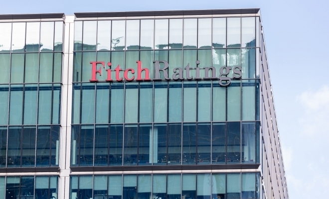 Fitch a confirmat ratingurile municipiului Bucureşti la „BBB minus”, cu perspectivă stabilă