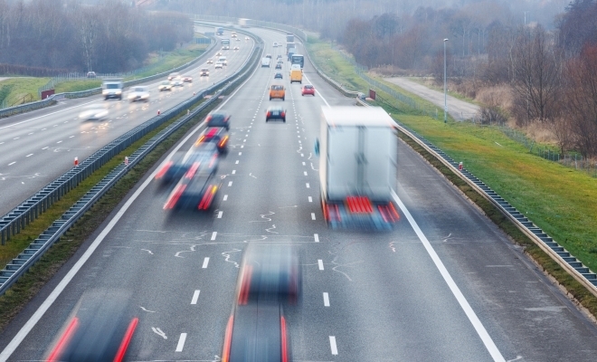 Lucian Bode: Lotul I din autostrada Sebeş-Turda, secţiunea Râşnov-Cristian şi primul tronson de autostradă din Moldova ar putea fi inaugurate în acest an