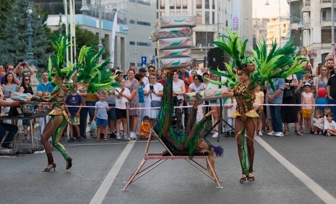 Weekendul 27-28 iulie | Evenimentul „Străzi Deschise - București, Promenadă urbană” – spectacole de acrobații și ateliere creative pe Calea Victoriei