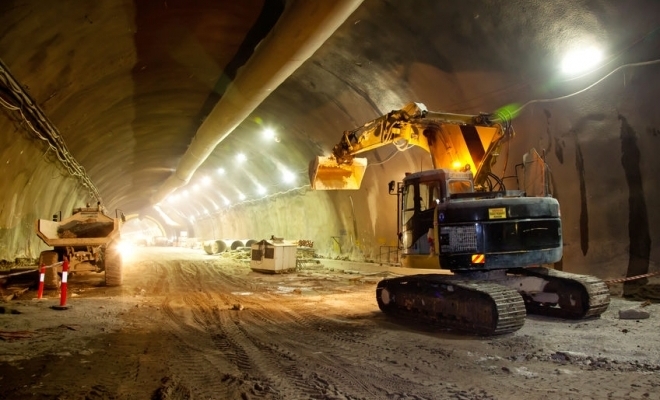 Licitaţia pentru cel mai lung tunel din România, estimată a fi lansată în luna mai