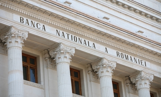 Sondaj BNR: Cererea pentru credite imobiliare va scădea în trimestrul 3, cea pentru credite de consum va creşte