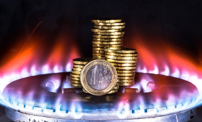 EY Consumer Index: 56% dintre respondenți sunt preocupați de creșterea costurilor pentru energie electrică, gaz și apă