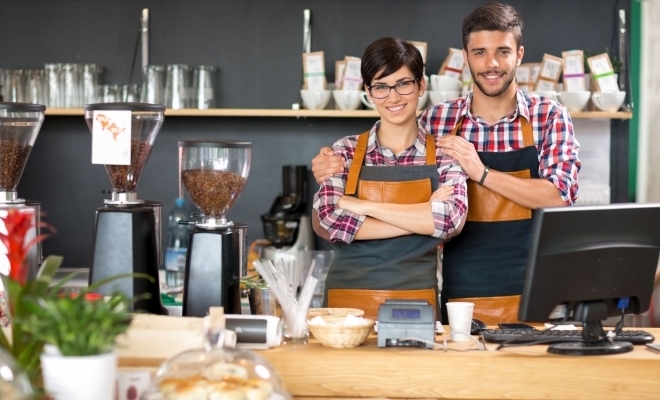 Raport: Piaţa restaurantelor şi cafenelelor din România creşte cu 10% anual şi ar putea ajunge la 5 miliarde de euro