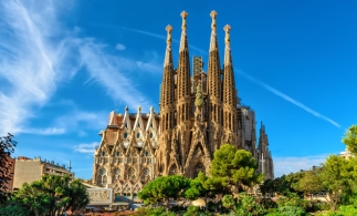 Sagrada Familia a primit permis de construcţie după 137 de ani